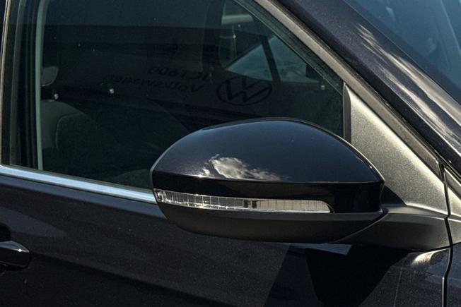 VOLKSWAGEN T-Cross Photo 20