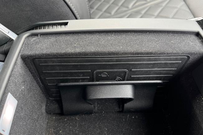 Audi A8 Photo 30