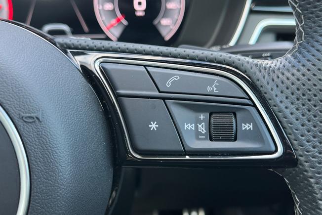AUDI A5 Photo 17