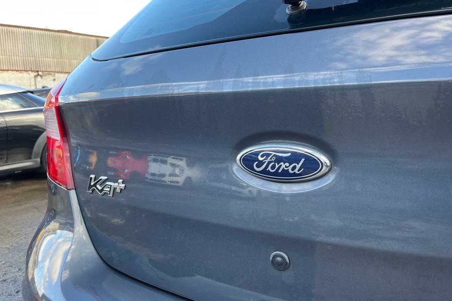 Ford KA+ Photo autoimg-b4439dfb3212a9b45e5617c6635cc2ef1c0ff68a.jpg
