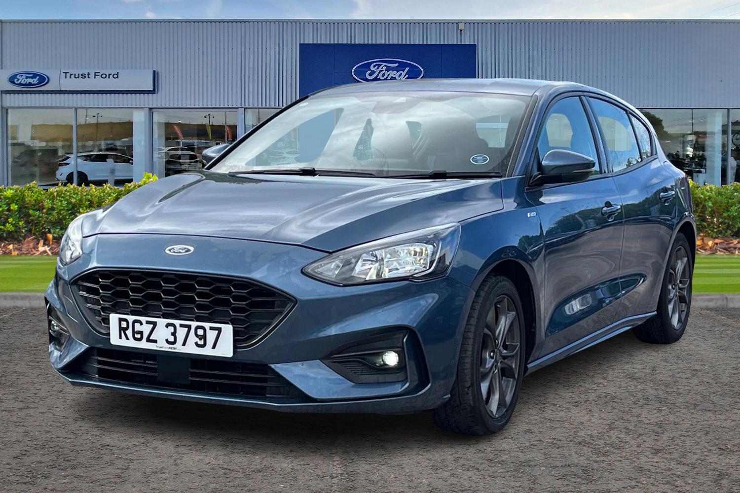 Ford FOCUS Photo 4