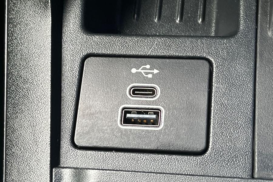Ford PUMA Photo autoimg-b44602d1a7b4f241187ddc806142786c9e41a1bb.jpg