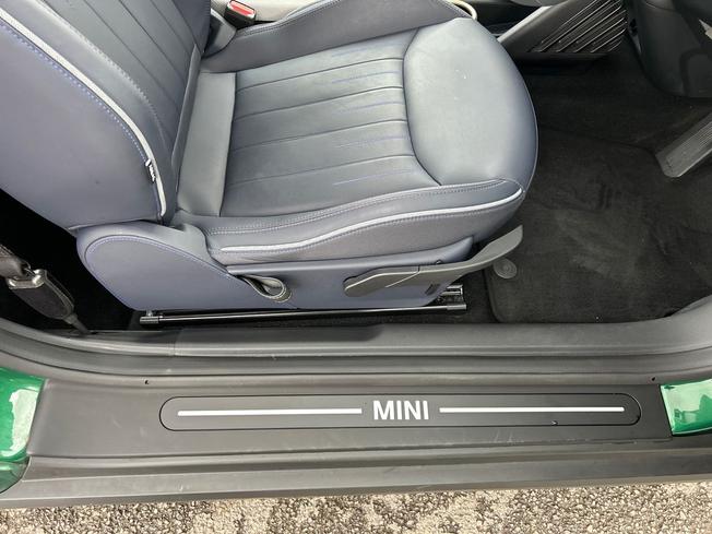 MINI Electric Cooper Photo 35
