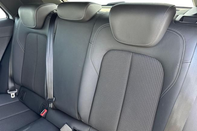 AUDI Q2 Photo 9