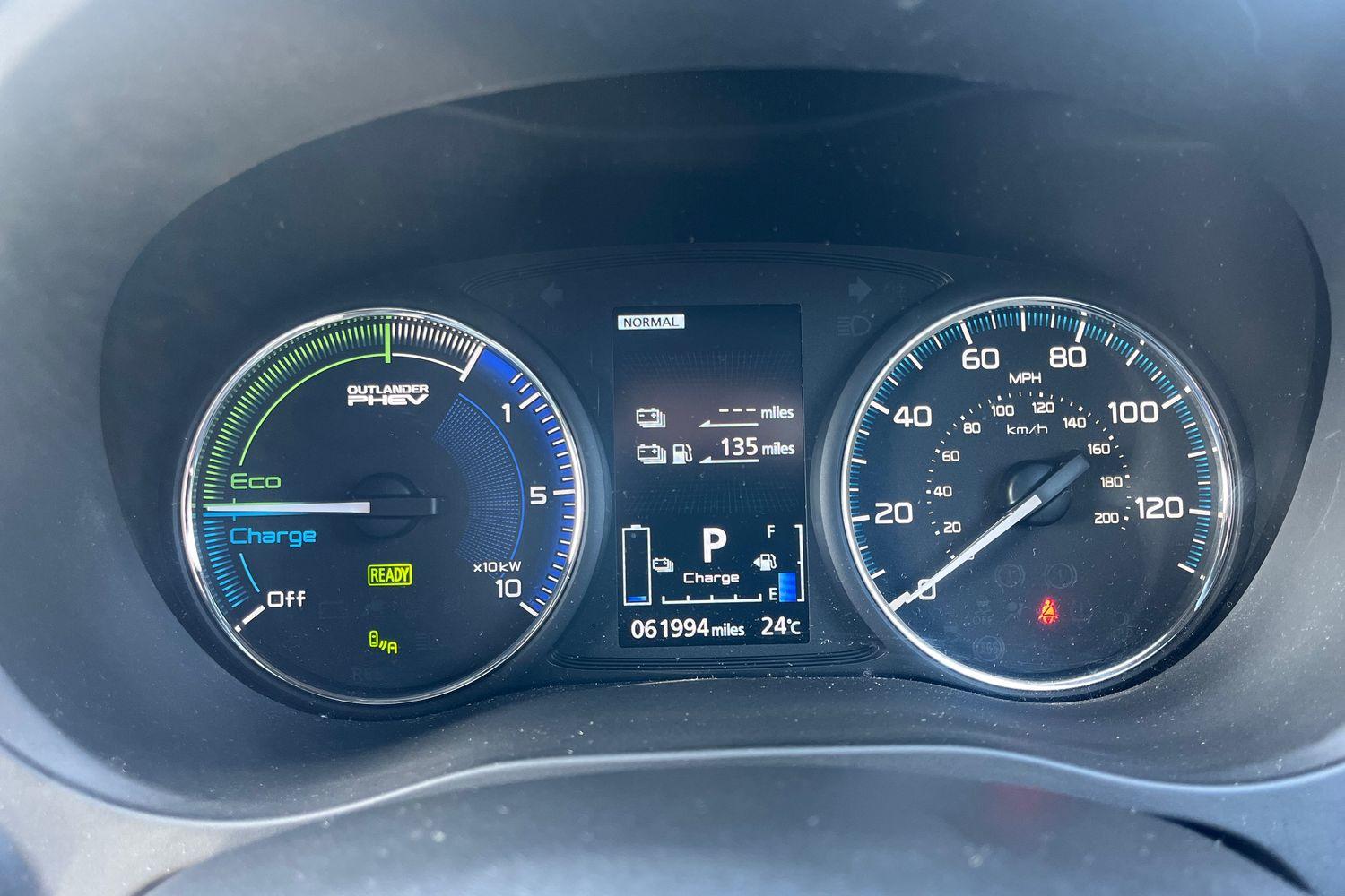 Mitsubishi OUTLANDER Photo 12