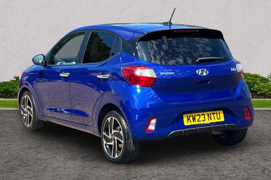 Hyundai i10 Photo autoimg-b448b4a847ff5bc7892de8dd7fcfd645d58ef124.jpg