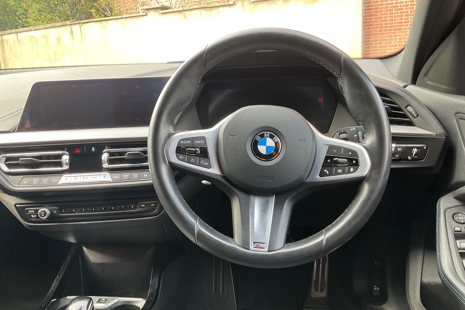 BMW 1 SERIES Photo 11