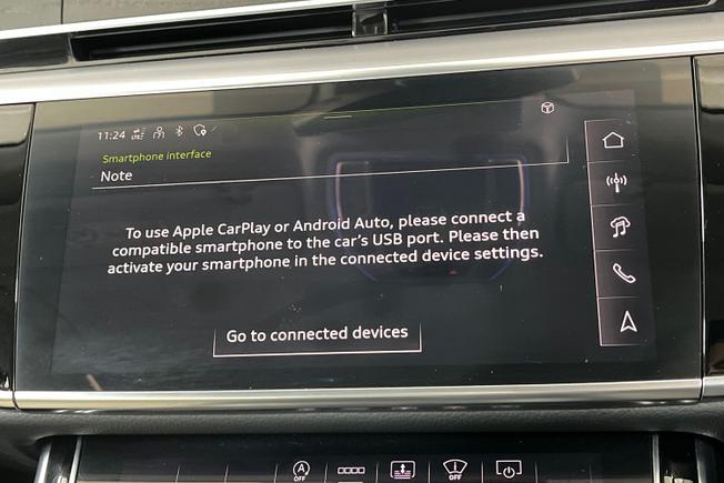 Audi A8 Photo 22