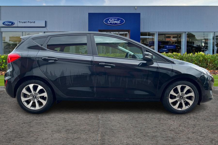 Ford FIESTA Photo autoimg-b44f07c6ed8beb63d0ed2b68fcb9693b16418980.jpg