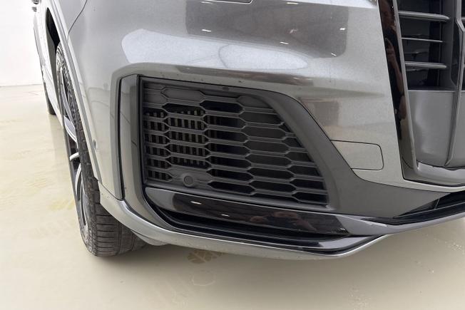 Audi Q7 Photo 28