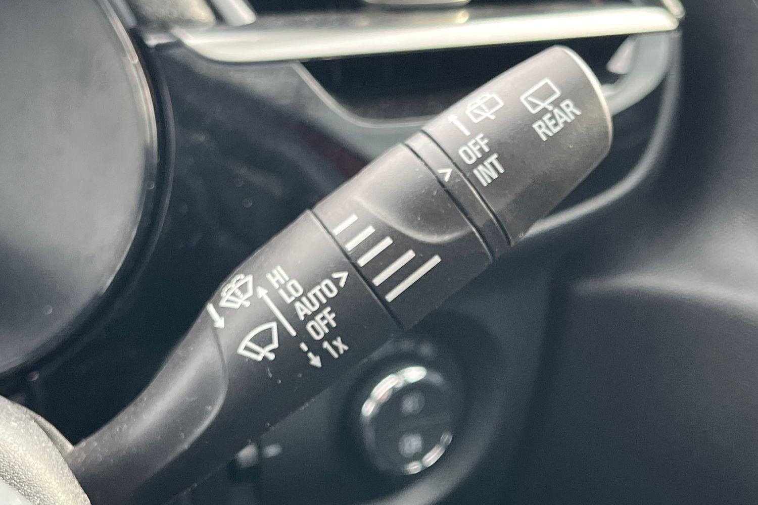 Vauxhall CORSA Photo 14