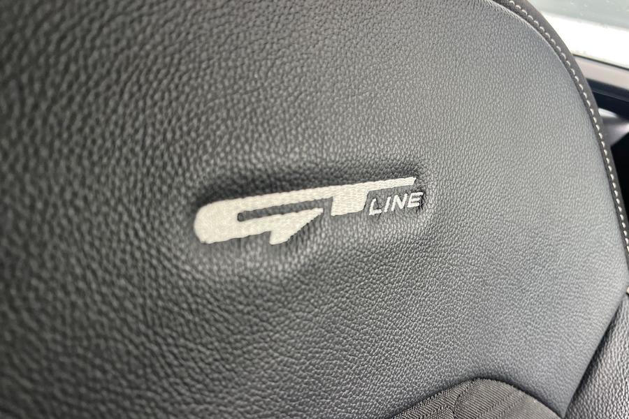 Kia CEED Photo autoimg-b45517100b8058d6979d8b4345ff378a51966f91.jpg