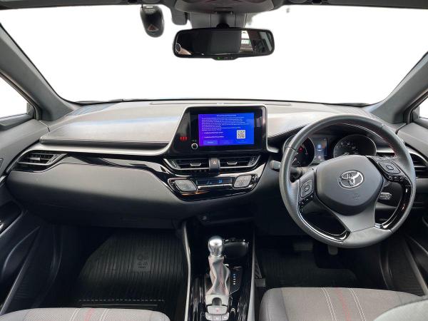 Toyota C-HR Photo autoimg-b4595e3dec7b3e870affbba99d4f0393cdf22fee.jpg