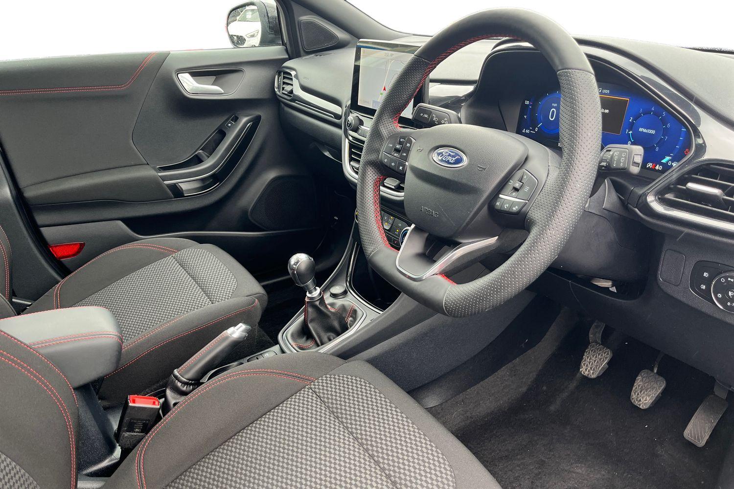 Ford PUMA Photo 8