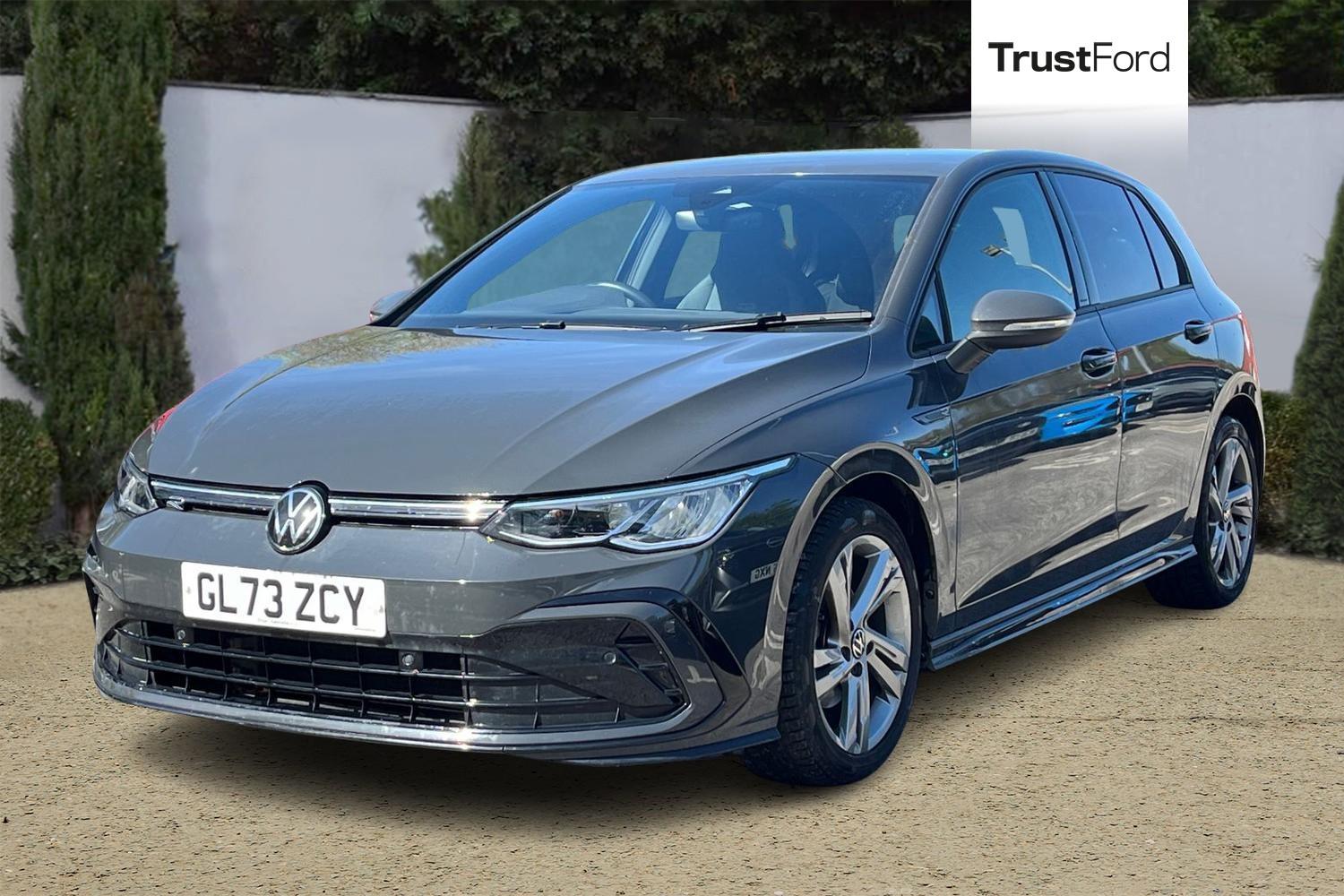 Volkswagen Golf Photo 4