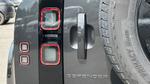 Land Rover Defender Photo 25