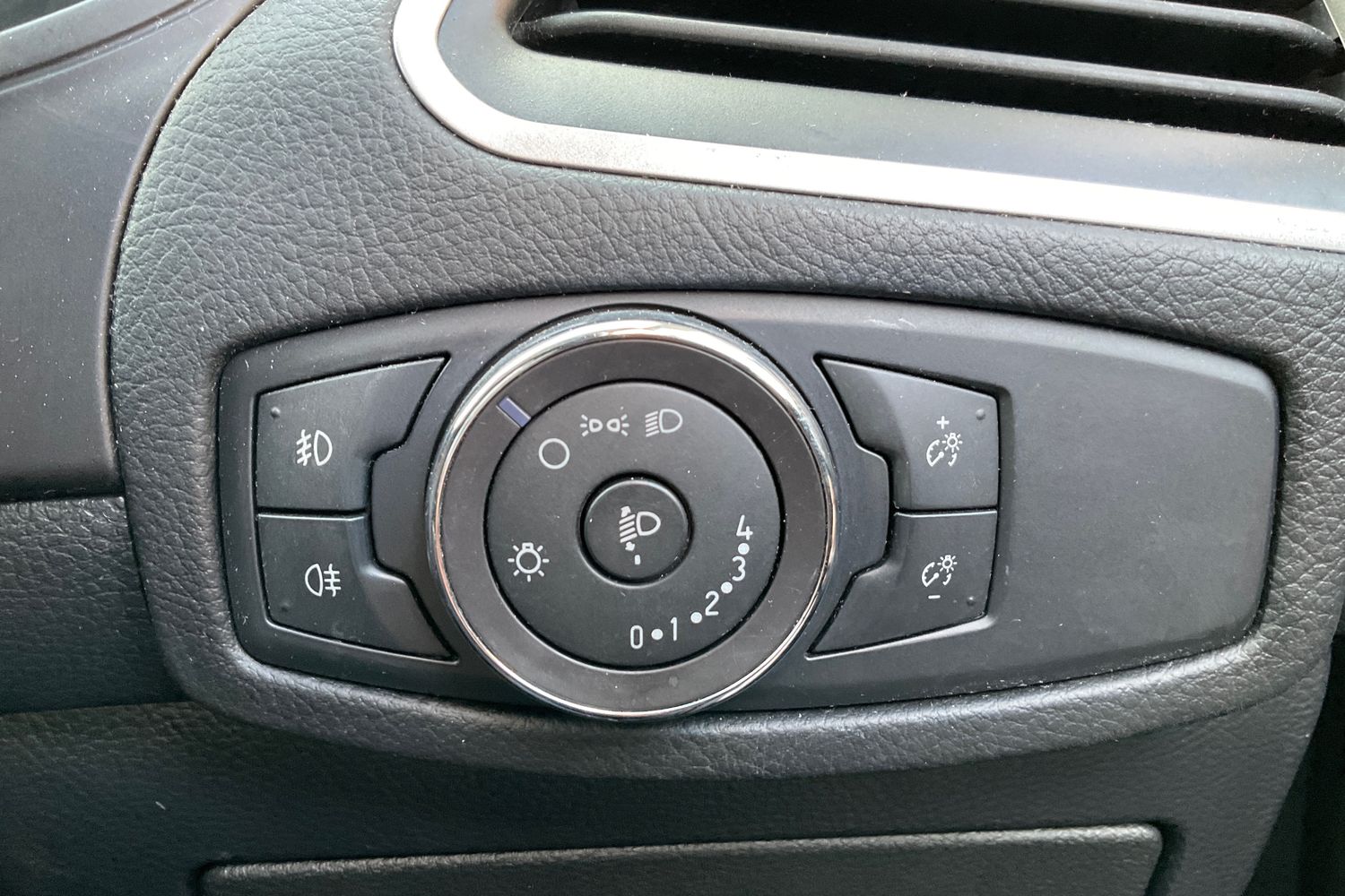 Ford GALAXY Photo 31