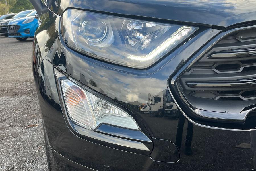 Ford EcoSport Photo autoimg-b461a00993d09f918c216d4678ec72e3803b32ed.jpg