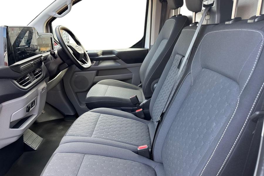 Ford TRANSIT CUSTOM Photo autoimg-b462bb448e5e07ae20cb477386b2d6d75c1e85cb.jpg