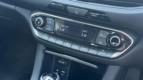 Hyundai i30 Photo autoimg-b463acb58bdd94bbf0d710794166f1f272f60816.jpg