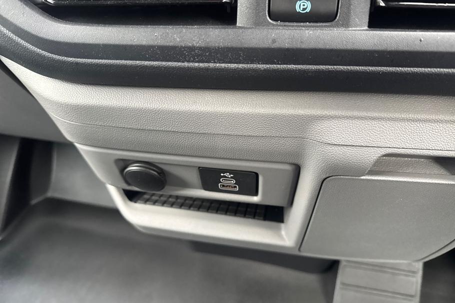 Used Ford TRANSIT CUSTOM WT25NJN 33