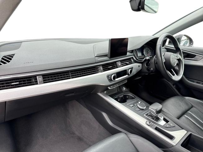 AUDI A4 Avant Photo 2