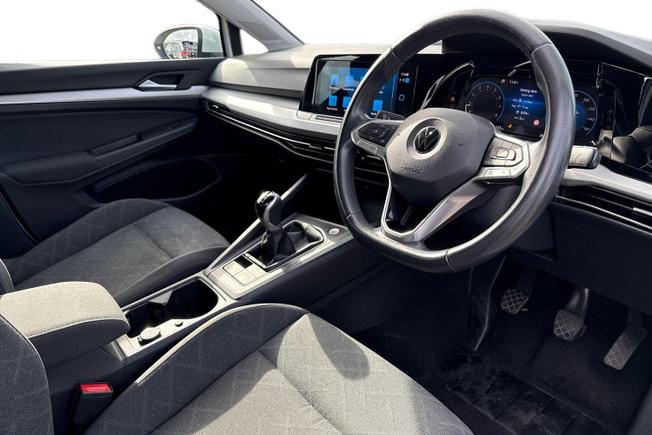 VOLKSWAGEN Golf Photo 6