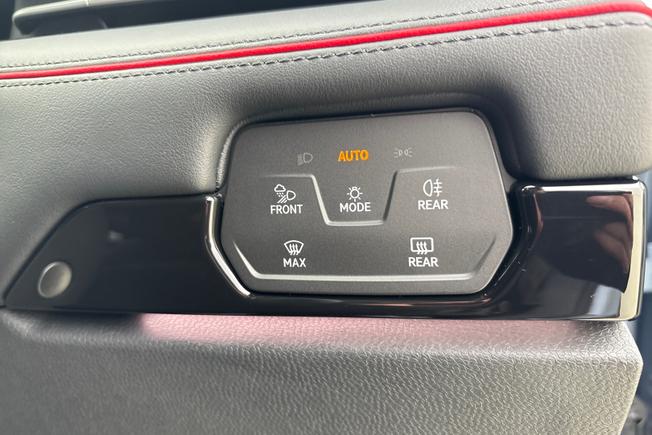 VOLKSWAGEN Id.7 Photo 30
