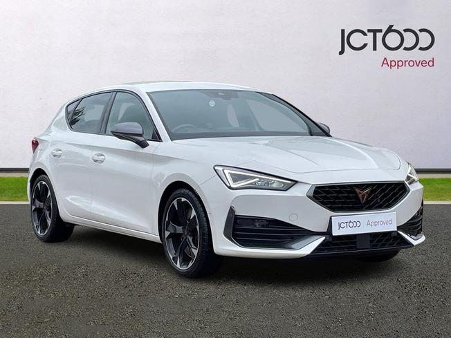 CUPRA Leon Photo 1