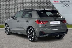 Audi A1 Photo 3