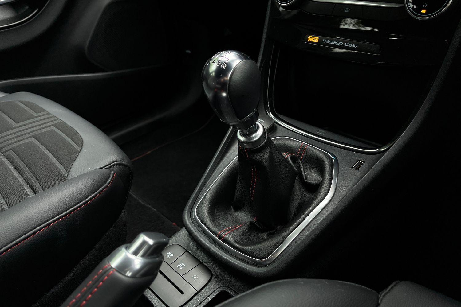 Ford Puma Photo 33