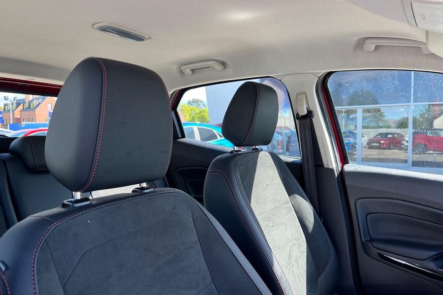 Ford ECOSPORT Photo autoimg-b470a3ae077c4b745112dda54e72bdca047b9698.jpg