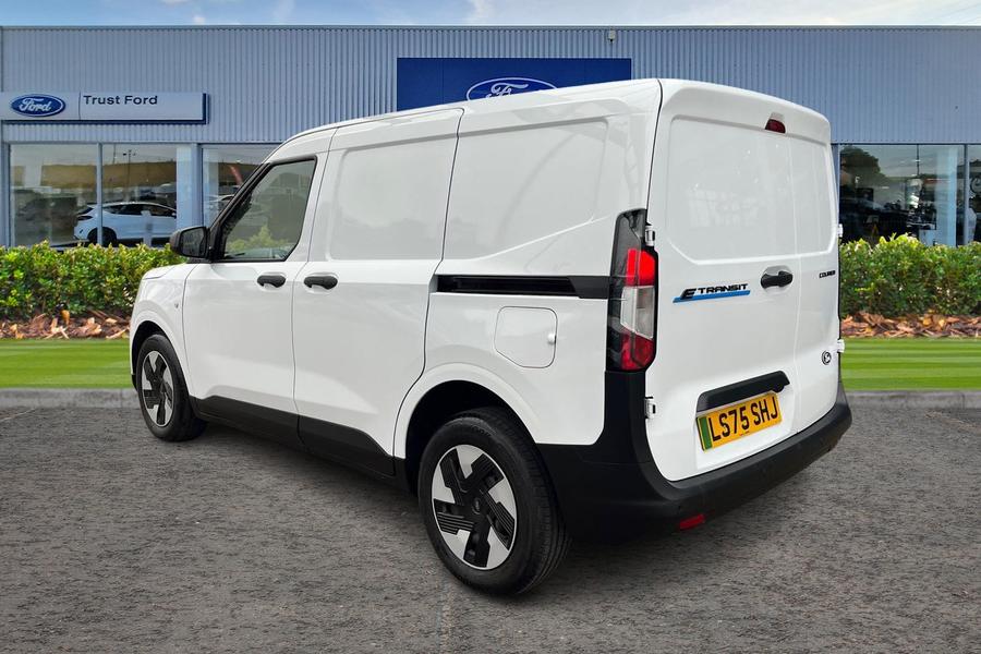 Ford E-Transit Courier Photo autoimg-b4713494df09ba1df098052a4fbe933ad8c6c824.jpg