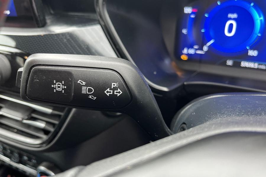 Ford KUGA Photo autoimg-b471a1cf8308fd199b7ccbdeb94210389dacd80f.jpg