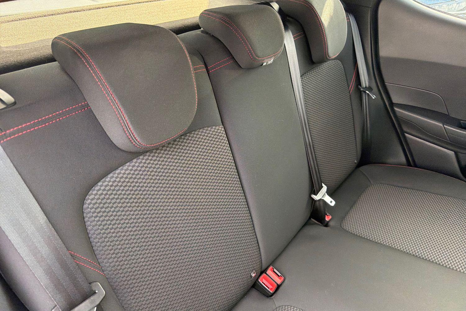 Ford FIESTA Photo 19