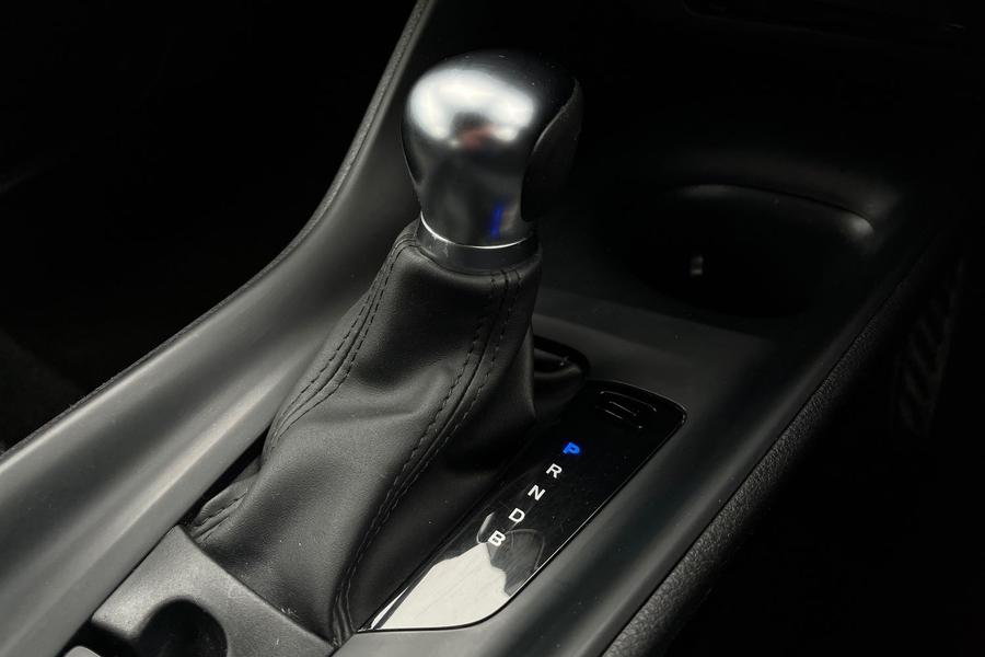 Toyota C-HR Photo autoimg-b47401a6d110678191adbcebb400c4676ca9b839.jpg