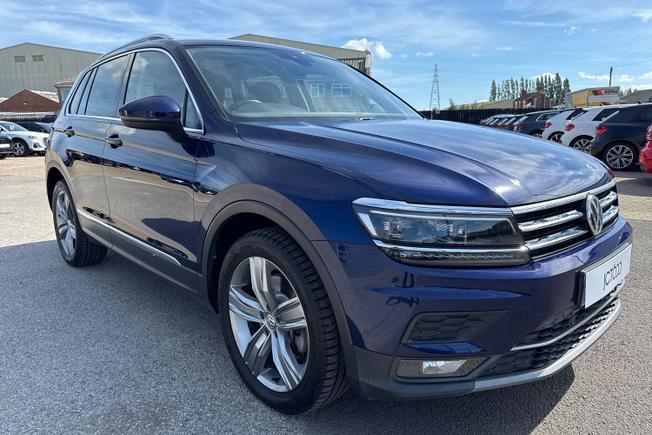 VOLKSWAGEN Tiguan Photo 22