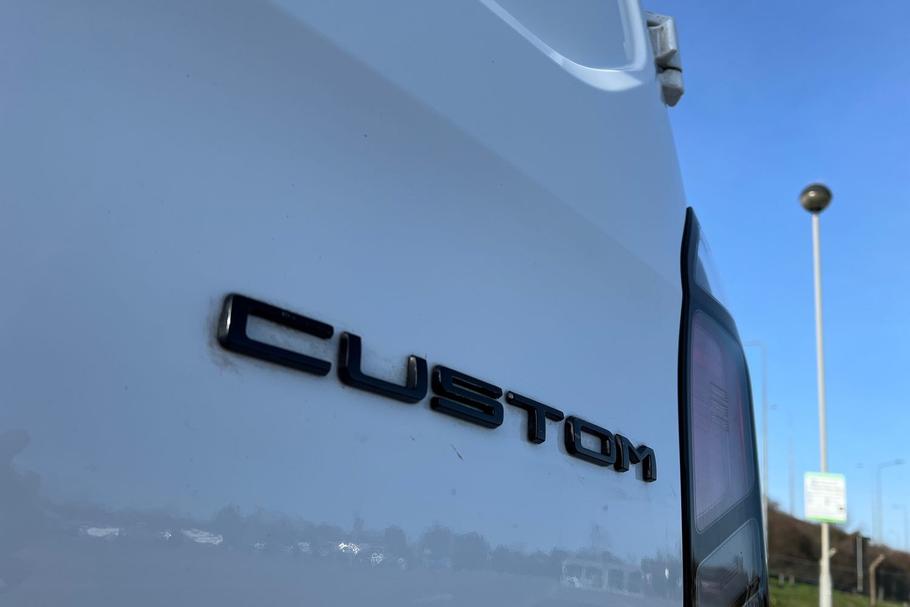 Used Ford TRANSIT CUSTOM EO24XNG 20