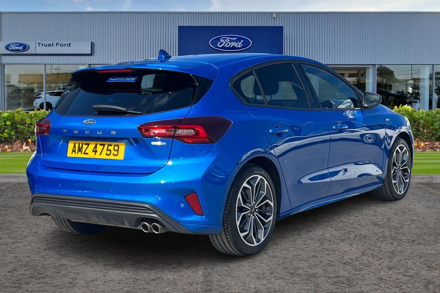 Ford FOCUS Photo 3