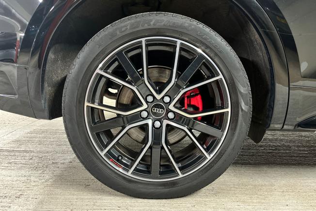 AUDI Q5 Photo 5
