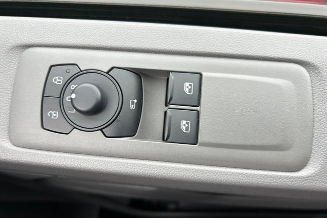 Volkswagen e-Transporter Photo 40