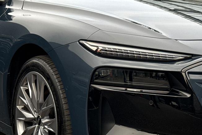 AUDI A6 E-Tron Sportback Photo 19