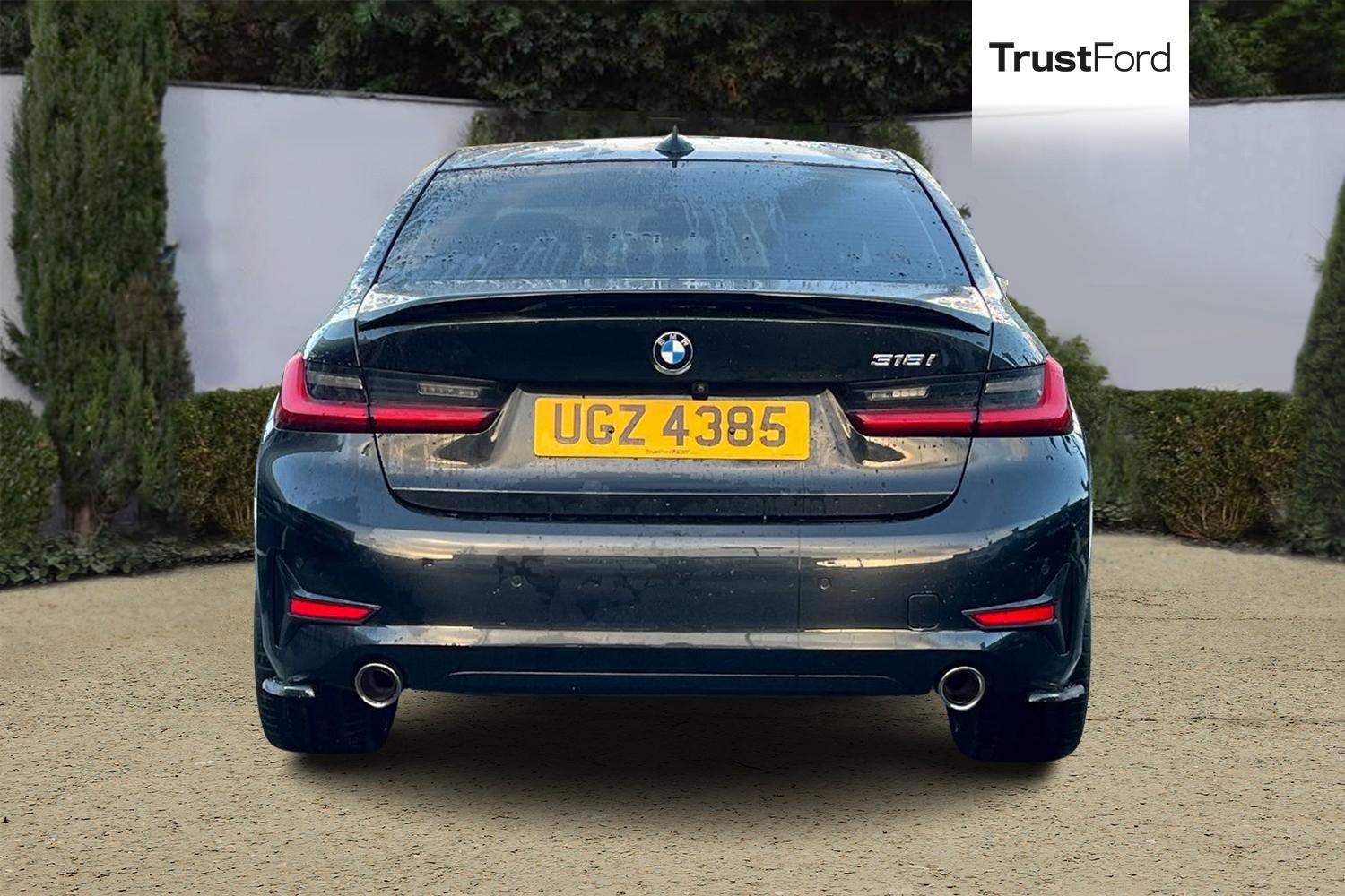 BMW 3 SERIES Photo 6