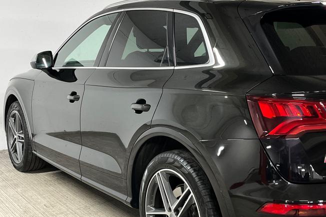 AUDI SQ5 Photo 34