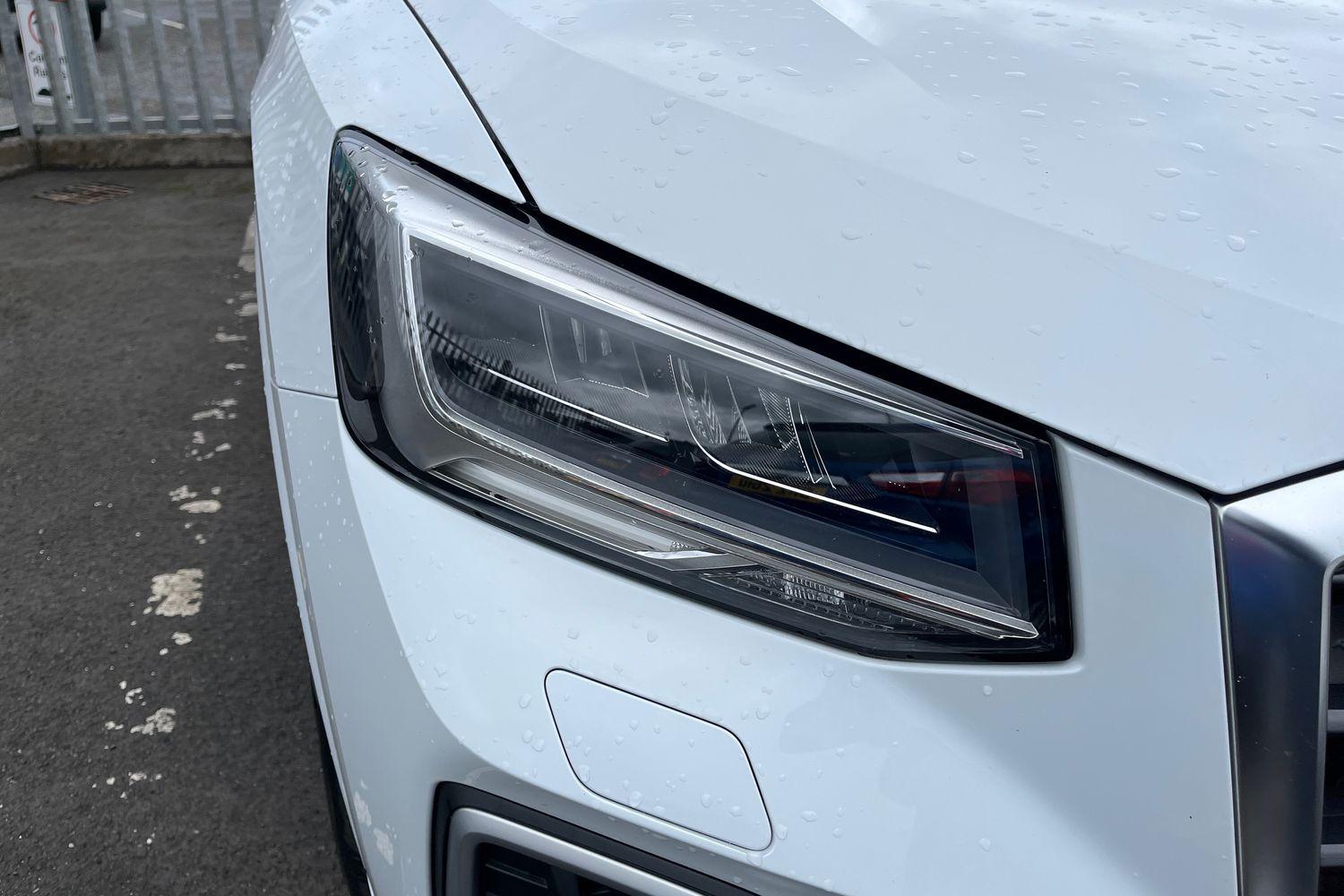 Audi Q2 Photo 21