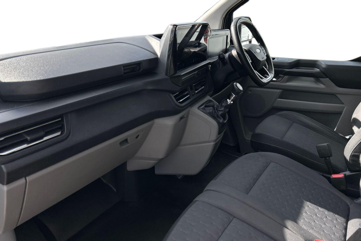 Ford TRANSIT CUSTOM Photo 3