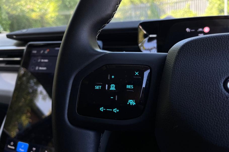 Used Ford Explorer 33