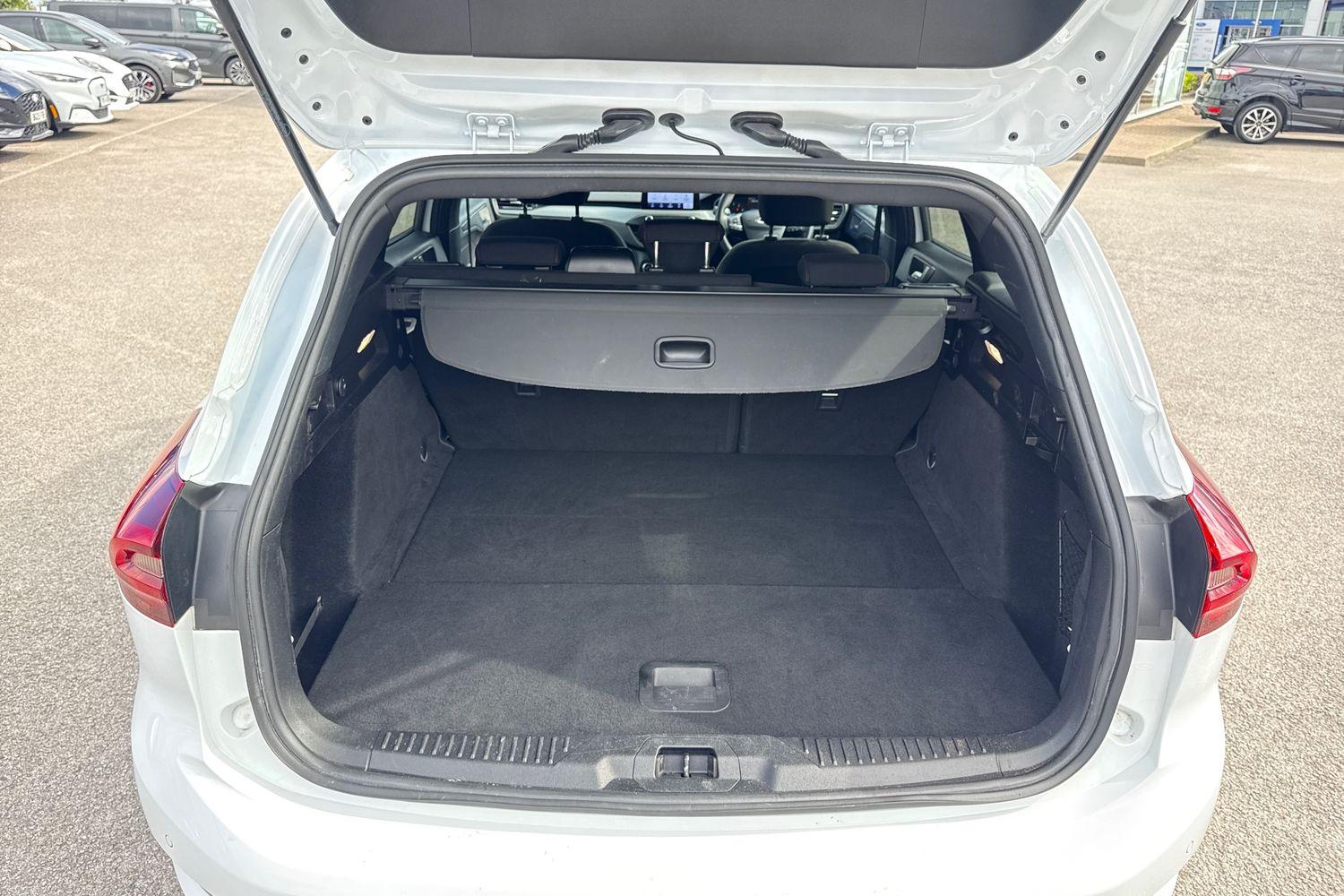 Ford FOCUS Photo 20