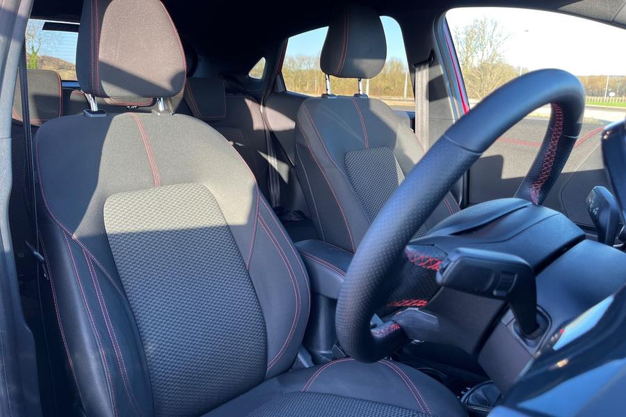 Ford PUMA Photo autoimg-b4a2be19c800903365a6585b47dcaeeeaecd160d.jpg