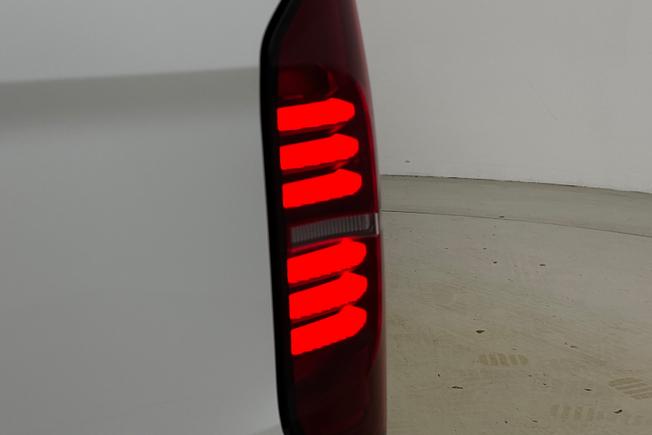 Volkswagen Transporter Photo 18